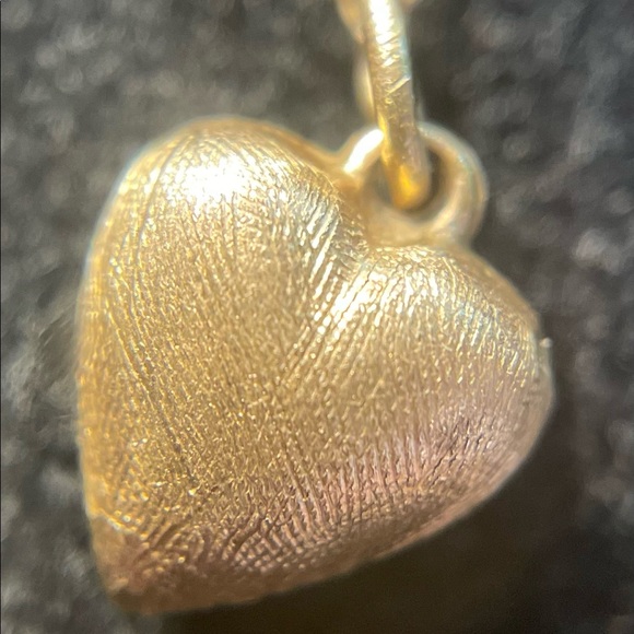 B. A. Ballou 14k puffed heart charm 18" chain 1950 - Picture 6 of 6